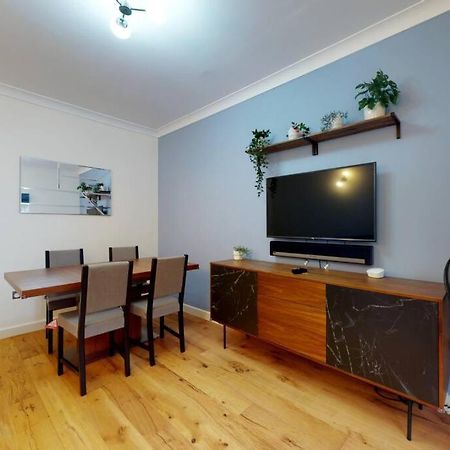 Lovely 2-Bedroom Flat Near Highgate Лондон Екстериор снимка